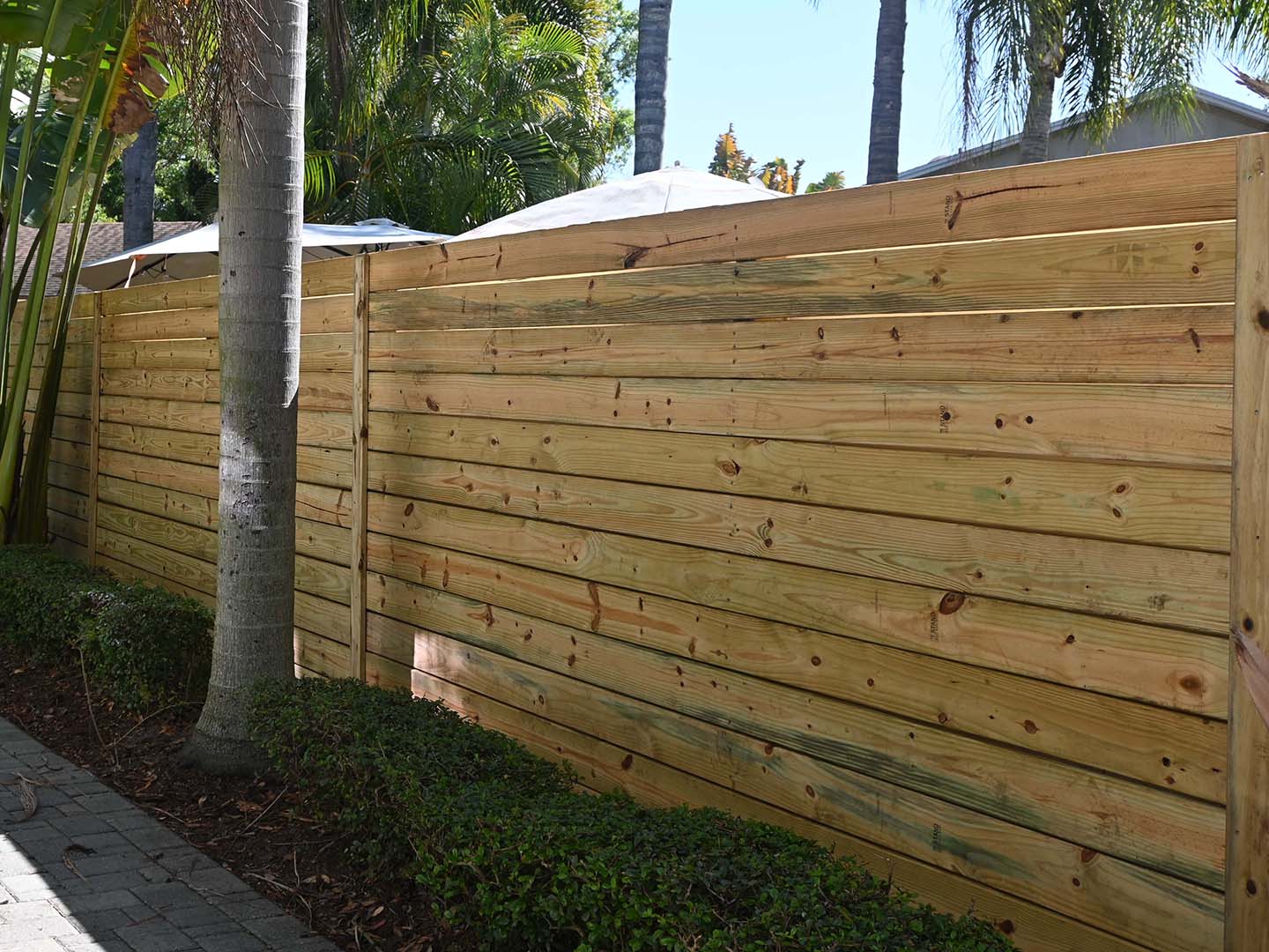 Photo of a Tampa Bay Wood Fence